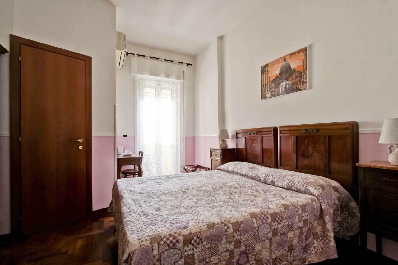 Rent Rooms Filomena E Francesca โรม ภายนอก รูปภาพ